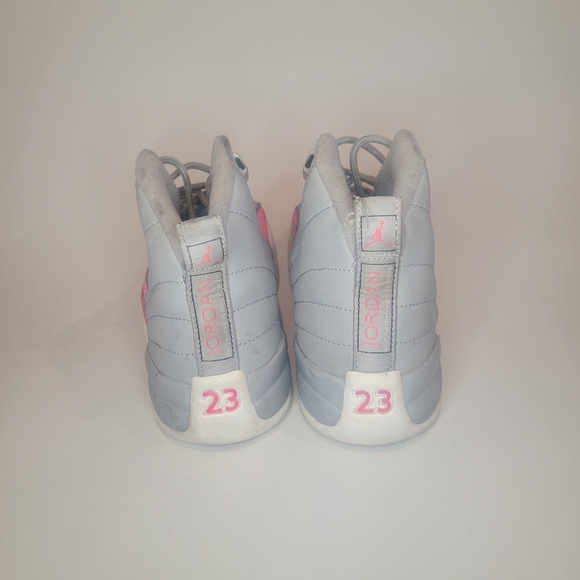 Air jordan 12 retro "racer pink" size 7y - Picture 2 of 4